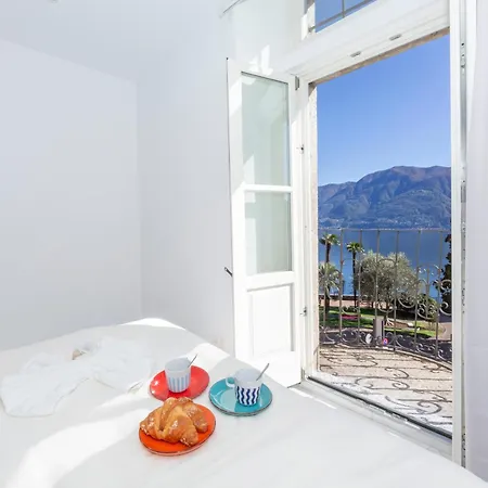 Appartement Red And Yellow - Happy