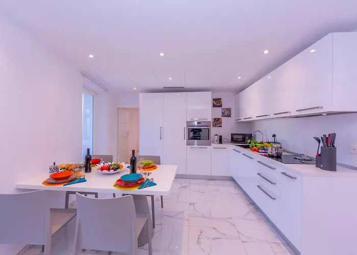 Red And Yellow - Happy *