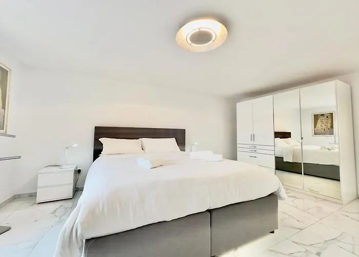 Red And Yellow - Happy *