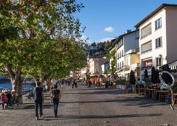 Lägenhet Red And Yellow - Happy